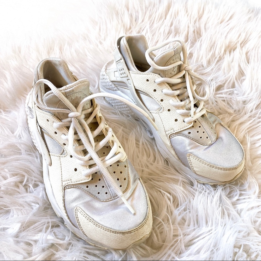 Nike Huaraches